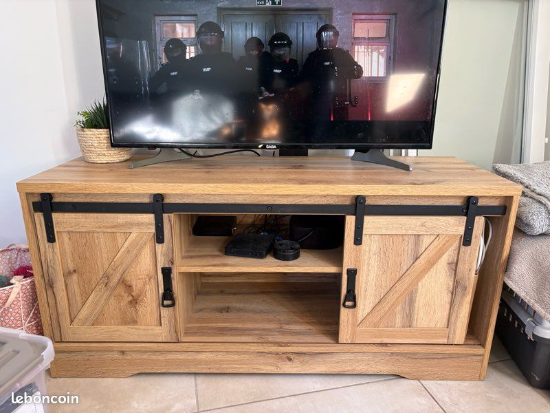 Meuble télé en bois (image 1)