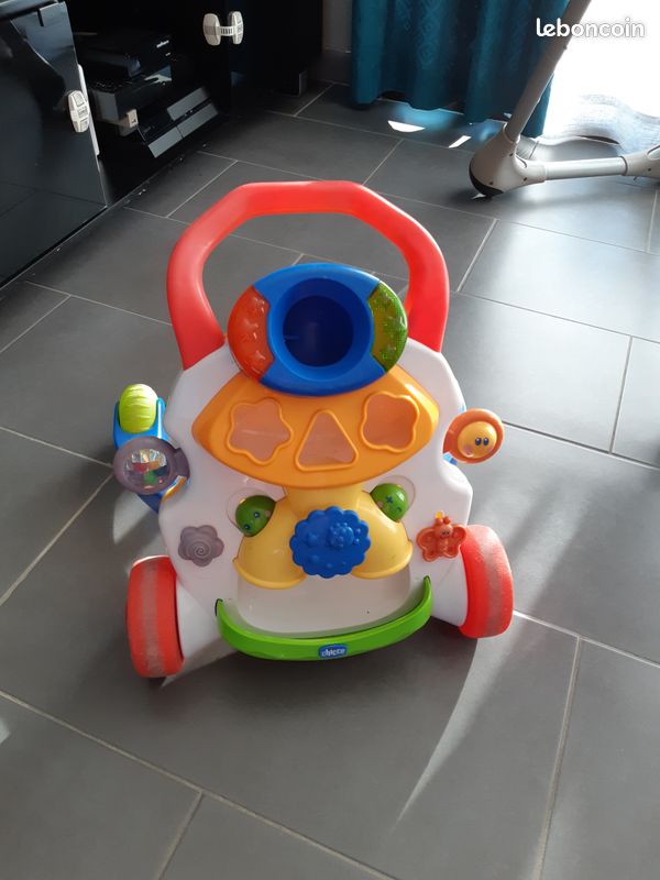 Trotteur chicco (image 1)