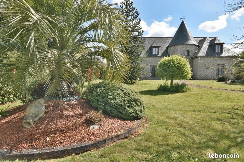 Maison 7 pièces 241 m² · à Laval · 241 m² · 468 000 €