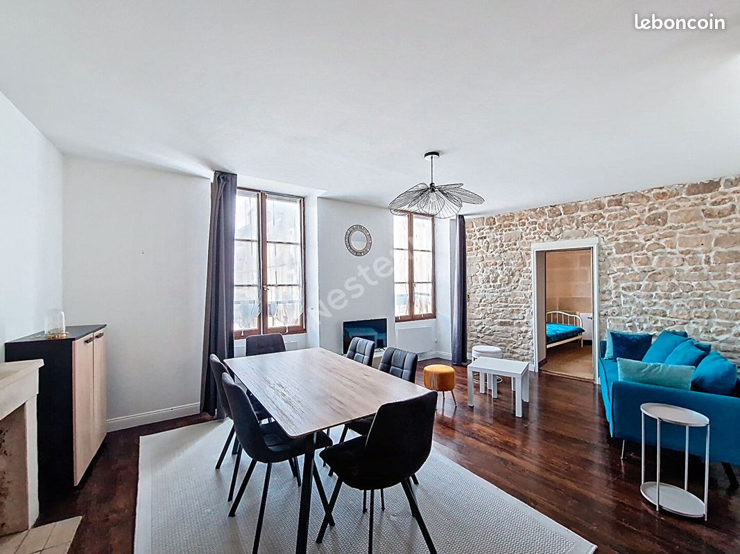 Appartement 3 pièces 64 m² · à Poitiers · 64 m² · 750 €