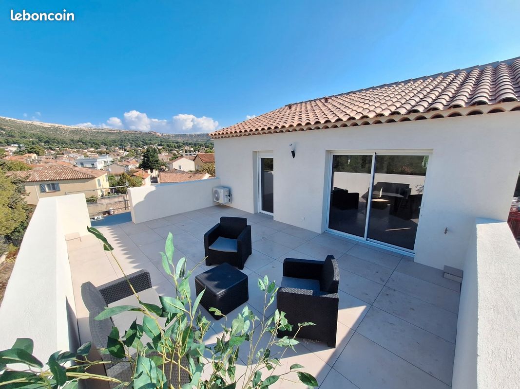 Appartement 3 pièces 49 m² · à Rognac · 49 m² · 275 000 €