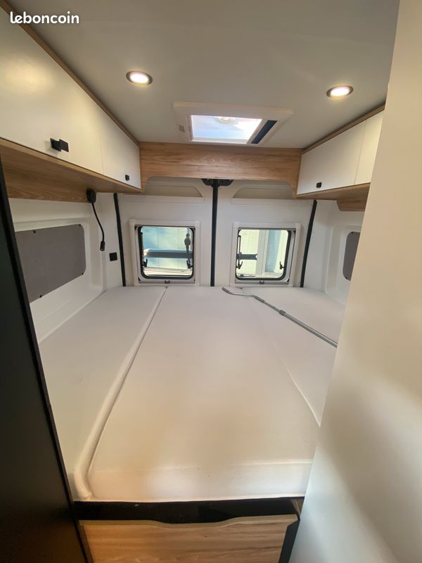 Fourgon BAVARIA K 600g X Edition Fit - Citroen Jumper 2.2L 140 CV - Lit Transversal - Ouvert tout le mois d'aout avec des tarifs estivaux (image 4)