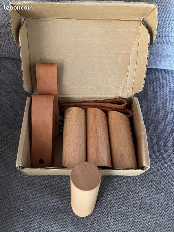 Porte manteau en bois (image 1)