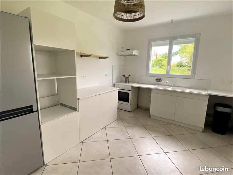 Maison 4 pièces 98 m² - Bidache 64520 (image principale 3)