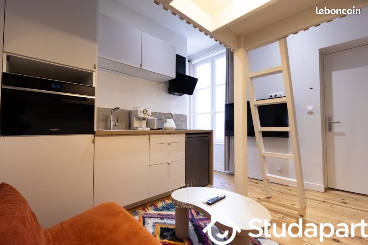 Appartement 1 pièce 18 m² · à La Rochelle · 18 m² · 890 €/mois
