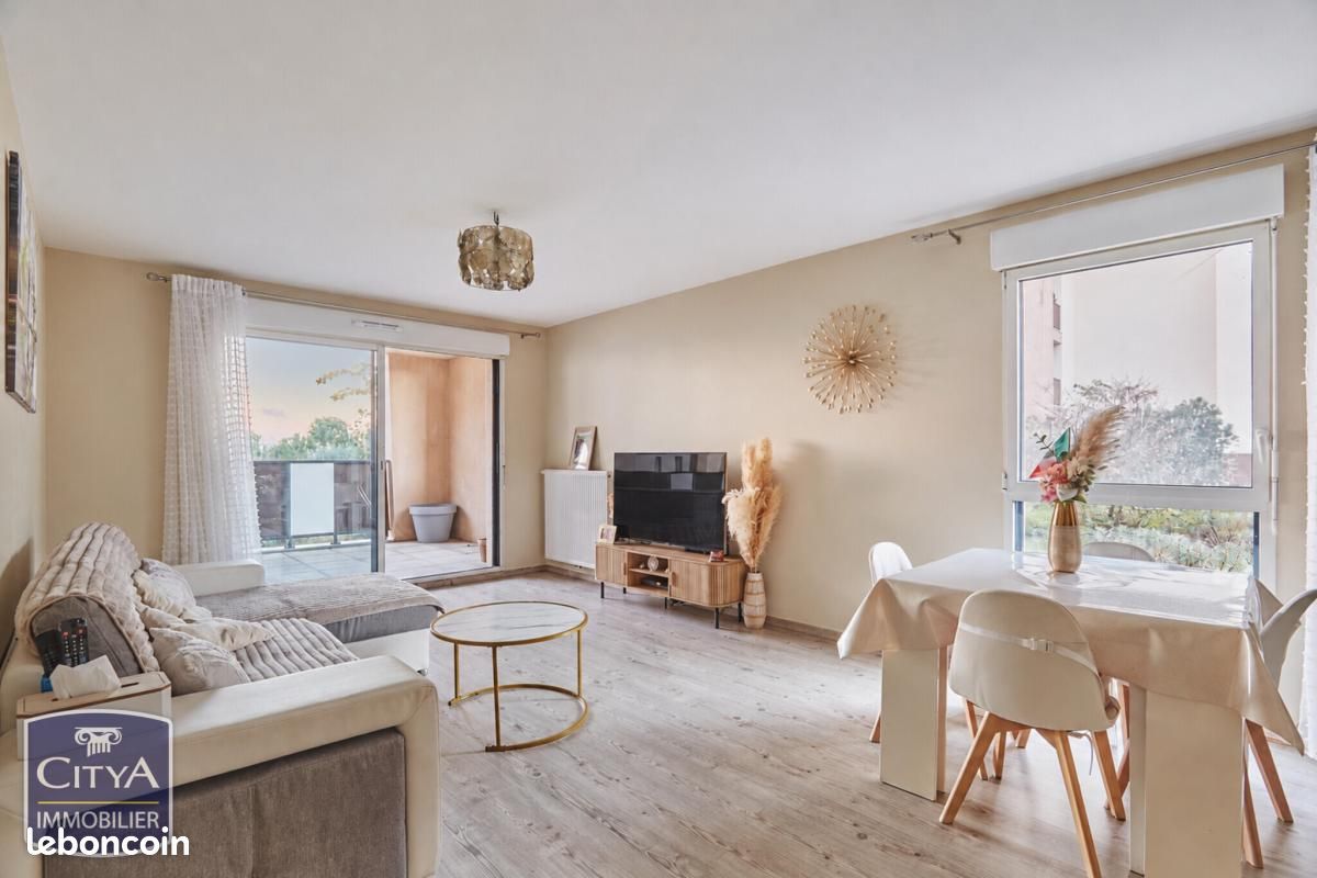 Appartement 3 pièces 63 m² · à Aix-en-Provence · 63 m² · 288 000 €