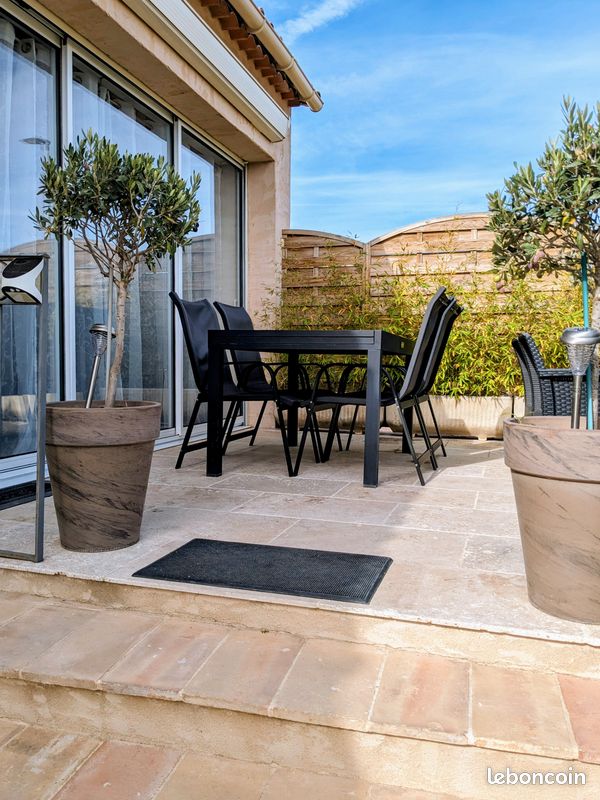 Appartement 7 pièces 136 m² · à Châteaurenard · 136 m² · 350 000 €