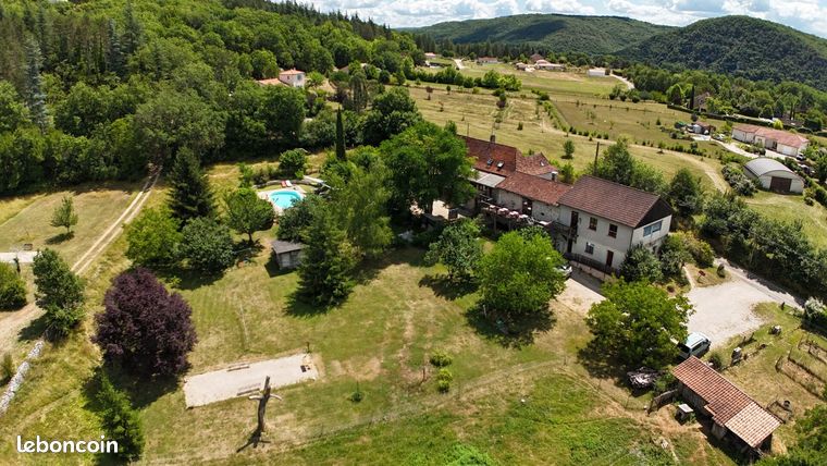 Propriété 16 pièces 430 m²