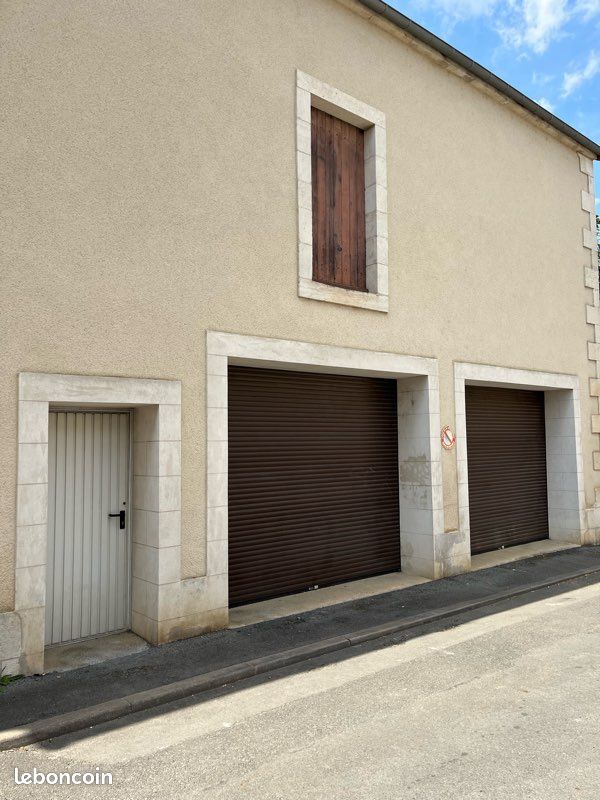 Immeuble 2 pièces 102 m² · à Saint-Amand-Montrond · 102 m² · 49 500 €