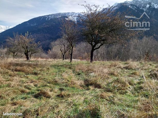 Terrain 790 m² Saint-Colomban-des-Villards