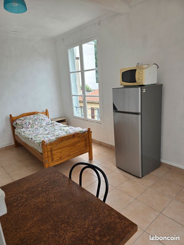 Appartement 1 pièce 20 m² · à Colombes · 20 m² · 750 €/mois