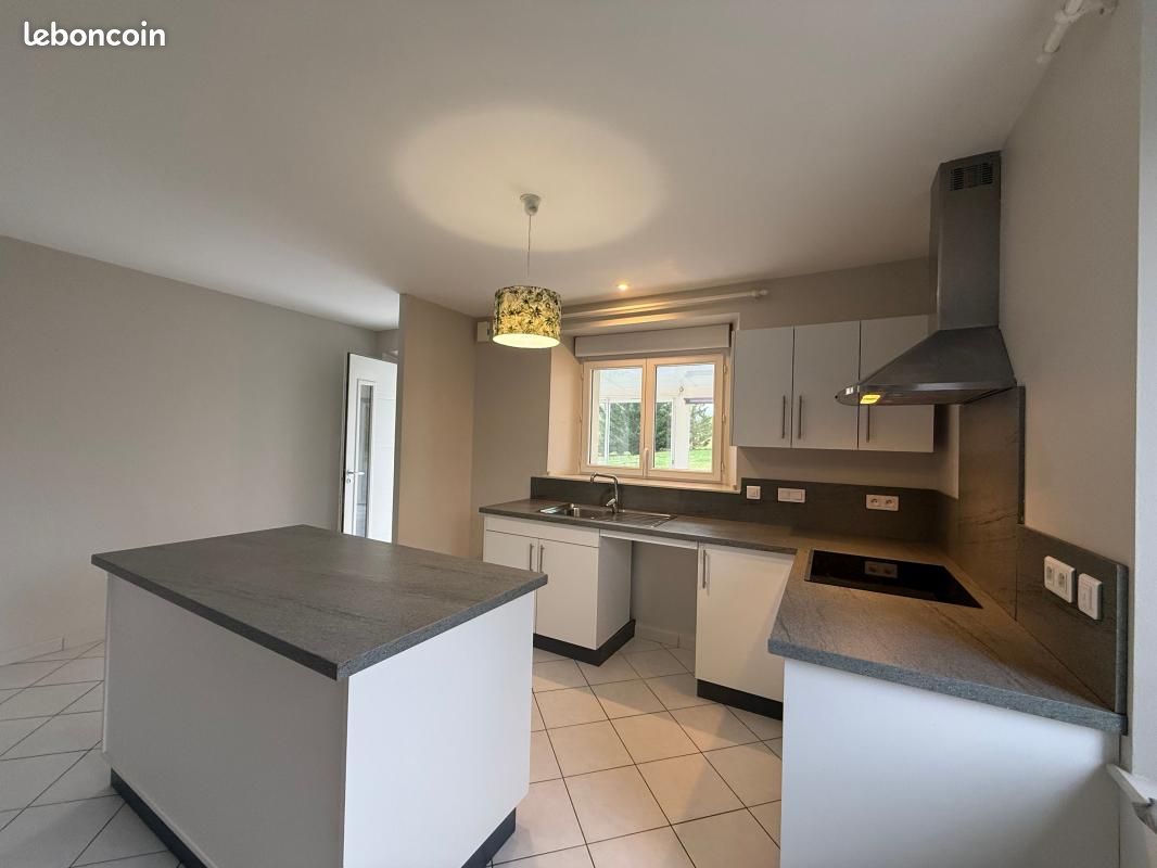 Maison 4 pièces 98 m² · à Lagarrigue · 98 m² · 850 €/mois