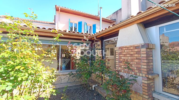 Maison 8 pièces 120 m²