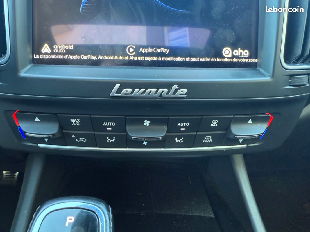 MASERATI LEVANTE 3.0 V6 Bi-Turbo 350 Q4 GranSport (image 16)