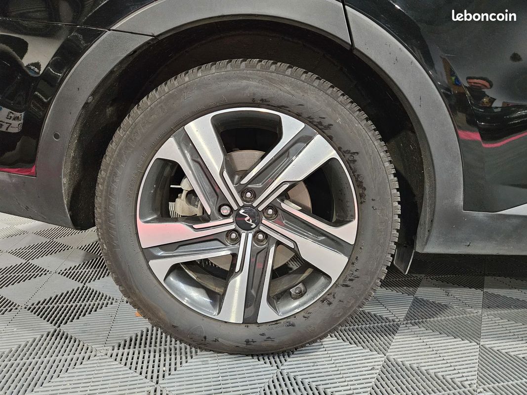 Kia SORENTO 1.6 T-GDi 265 CV Premium 4x4 PHEV / SUIVI KIA COMPLET / GARANTIE KIA (image 29)