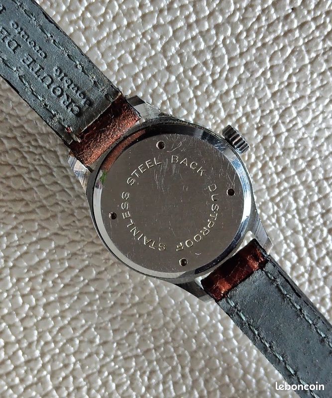 Montre Vintage Proubor Pour Femme – Cuir Noir, Cadran Doré, Mécanique, Modèle 8066