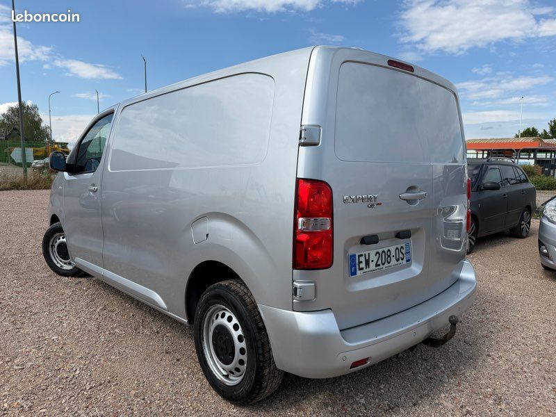 PEUGEOT Expert 2.0 BlueHDI 120cv / TVA DÉDUCTIBLE / Attelage / 1ERE MAIN (image 2)