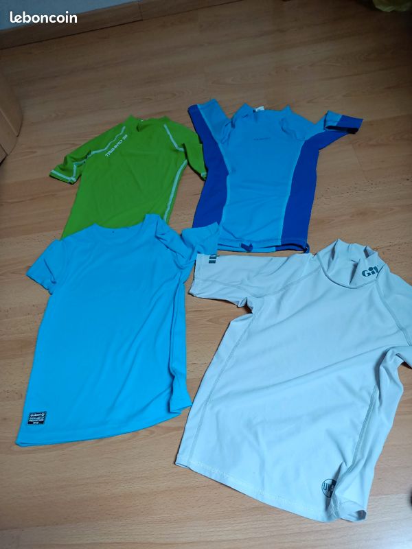 Lot 4 tee shirts anti UV (image 1)