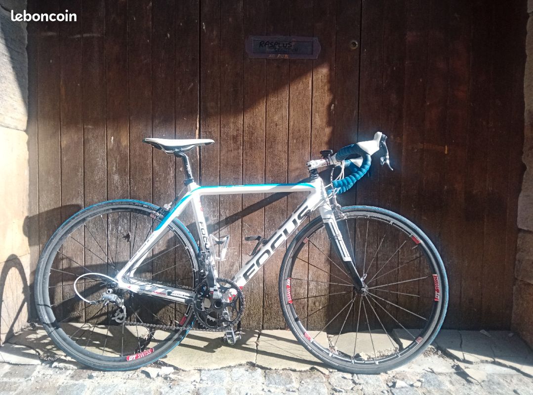 Bike VÃ©lo De Route Focus Route En Velo Vélo De Route électrique