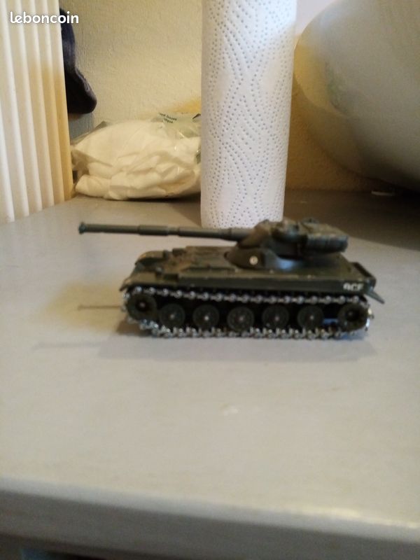 Char amx 13 t solido france métal n 250 (image 1)