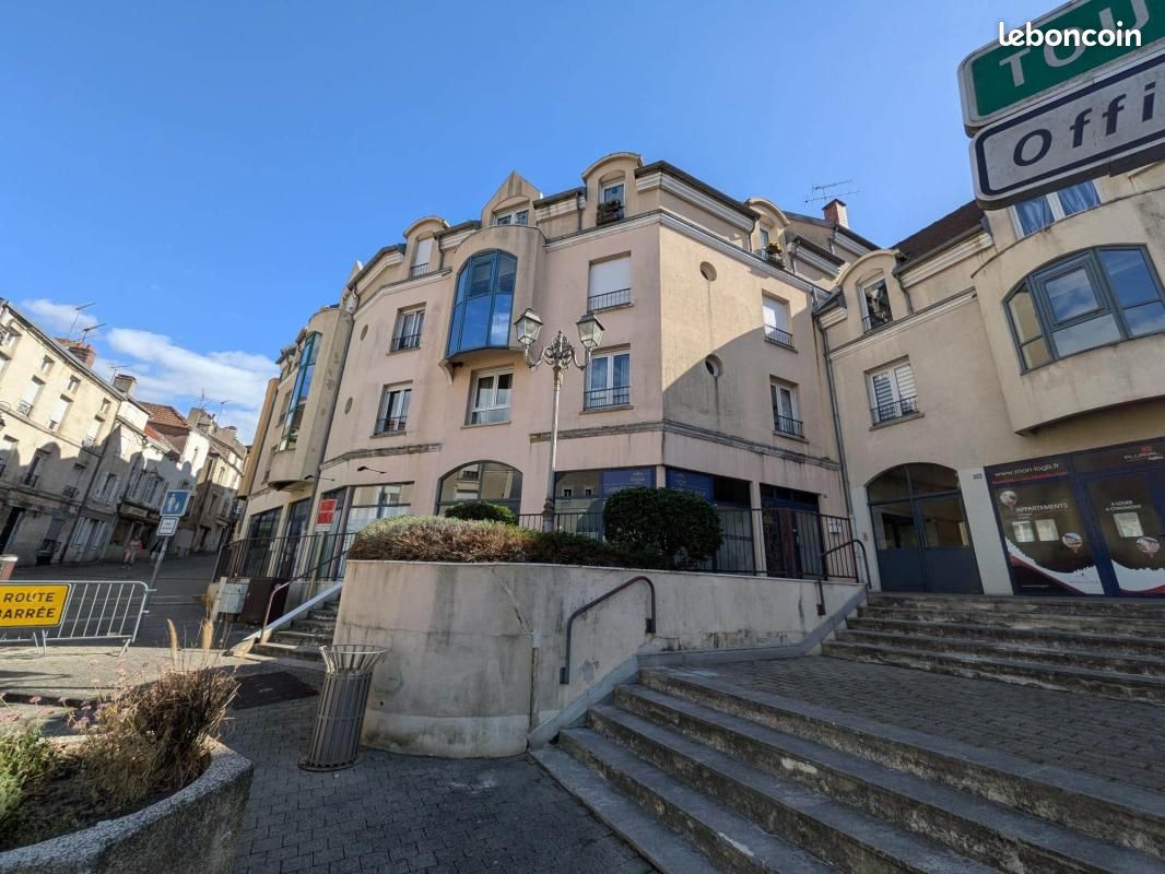 Appartement 4 pièces 81 m² · à Chaumont · 81 m² · 705 €/mois