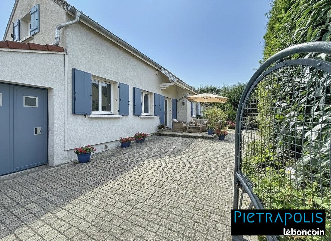 Maison 6 pièces 168 m² · à Vaulx-en-Velin · 168 m² · 398 000 €