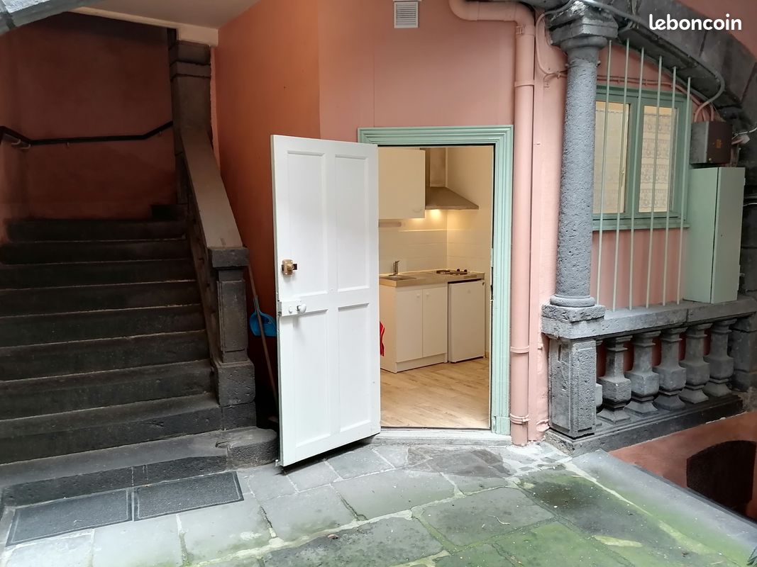 Appartement 1 pièce 16 m² · à Clermont-Ferrand · 16 m² · 465 €/mois