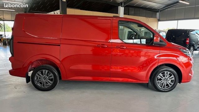 34 990 ht / ford transit custom limited 320 l1h1 2.0 ecoblue 170 cv bva8 ROUGE ARTISAN neuf / tva recuperable (image 6)