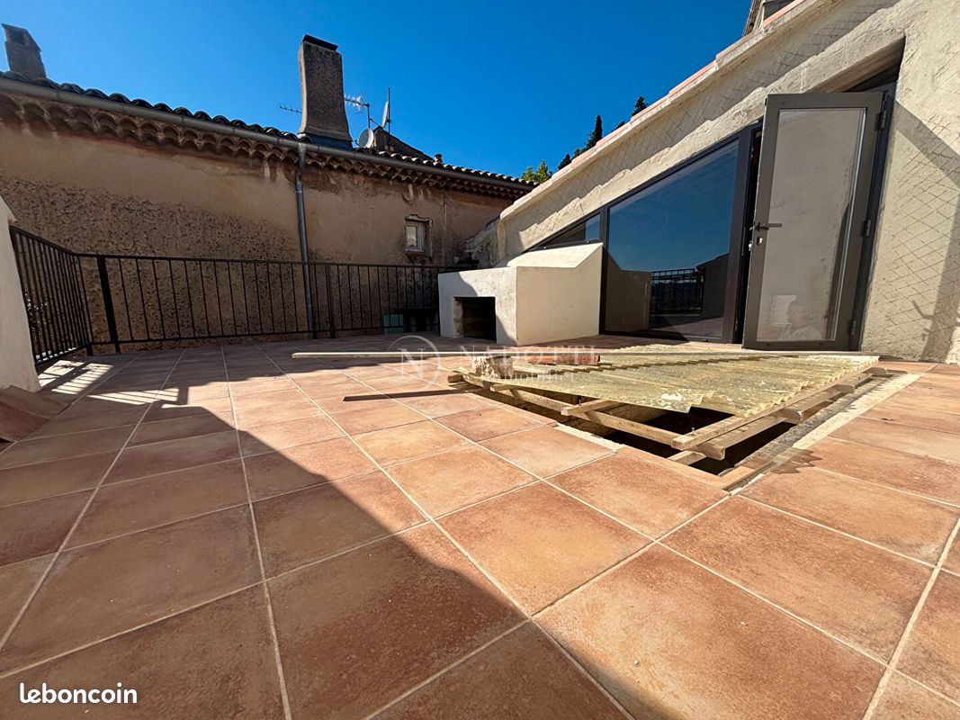 Maison 9 pièces 150 m² · à Cadenet · 150 m² · 165 000 €