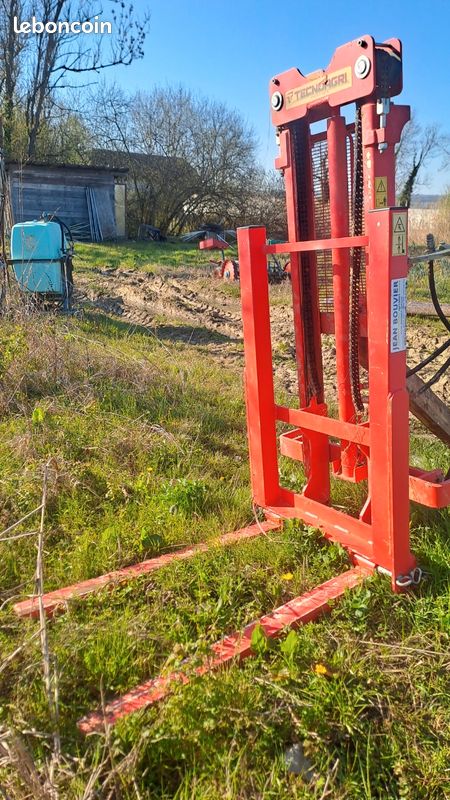 Élévateur Mybo Recourbé Bois Naturel Droitier 23 Pouces - Très Bon état