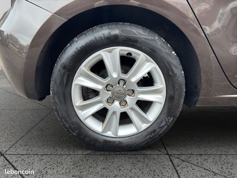 Audi A1 SPORTBACK 1.6 TDI 105CH FAP AMBITION à partir de 183,31/mois (image 47)