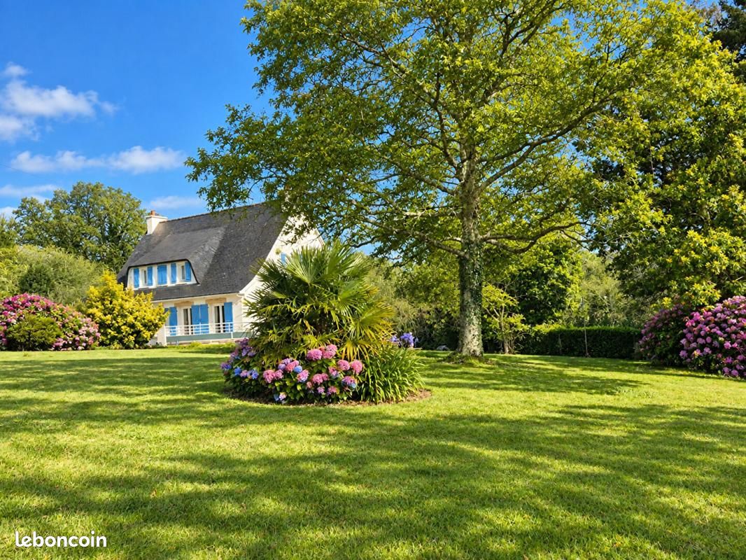 Maison 6 pièces 163 m² · à Caudan · 163 m² · 486 920 €