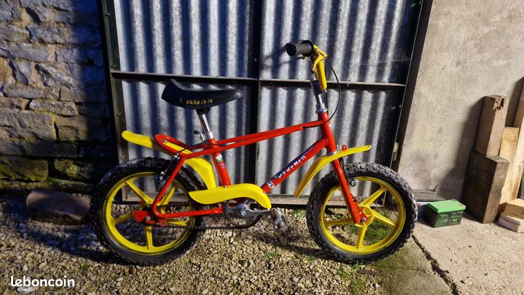 Ancien vélo cross Pyrenea sport enfant bicross bmx années 80 collector collection - Vélos