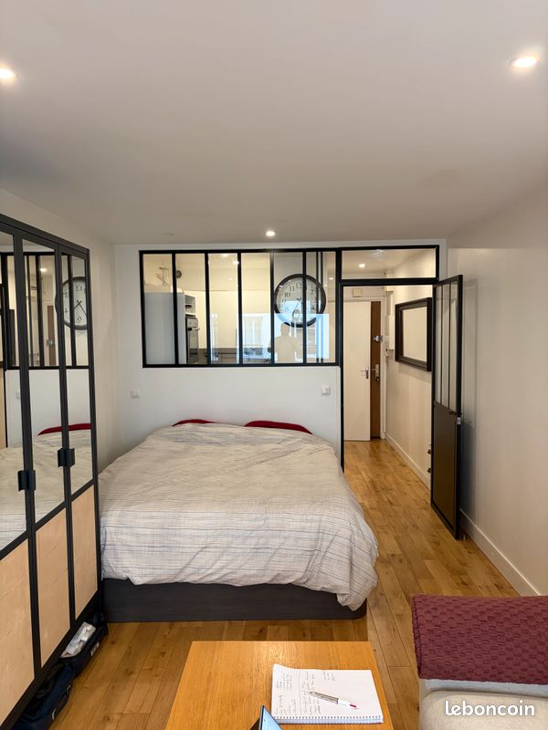 Appartement 1 pièce 28 m² · à Paris · 28 m² · 360 000 €