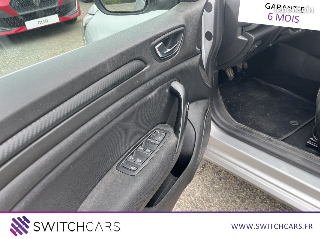 Renault Mégane Estate IV 1.5 Blue DCI * 95 Business Radars De Stationnements AV/AR Clim Auto Ecra... (image 10)