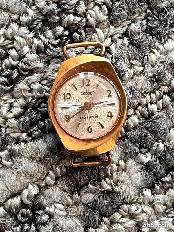 Montre Codhor Vintage – Mécanique Manuelle – Boîtier Plaqué Or, Cadran Blanc – Occasion