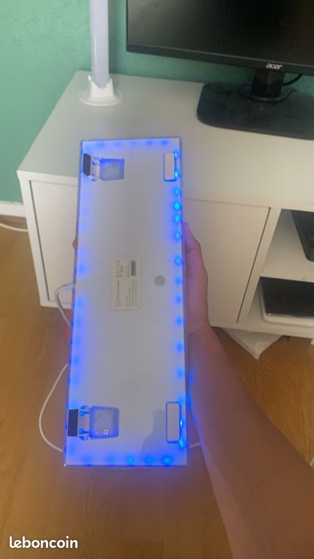 Clavier mécanique avec lumière et inclinaison (image 2)