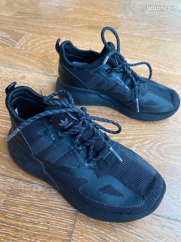 Baskets enfant Adidas 30,5 (image 1)