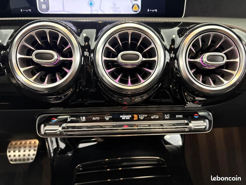 MERCEDES CLASSE A A 200 d - BV 8G-DCT BERLINE 5P - BM 177 AMG Line PHASE 1 (image 20)