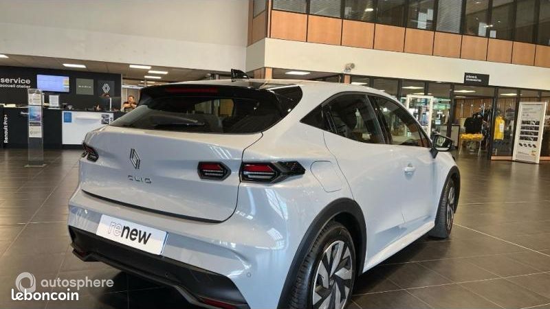 Renault Clio 1.2 TCe 115ch Evolution (image 5)