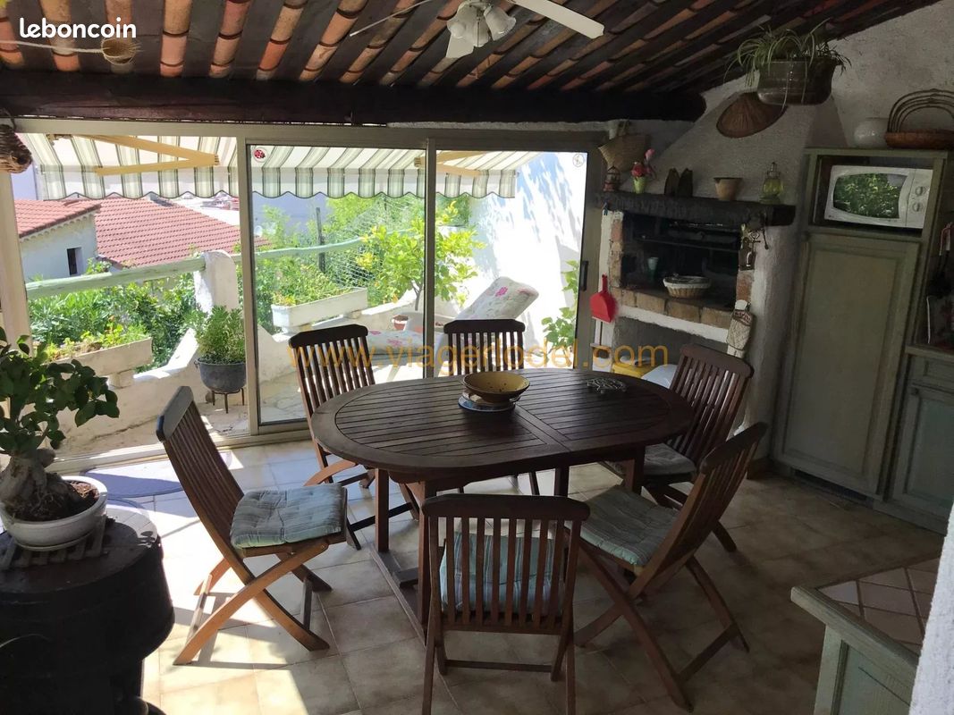 Maison 3 pièces 71 m² · à Contes · 71 m² · 75 000 €