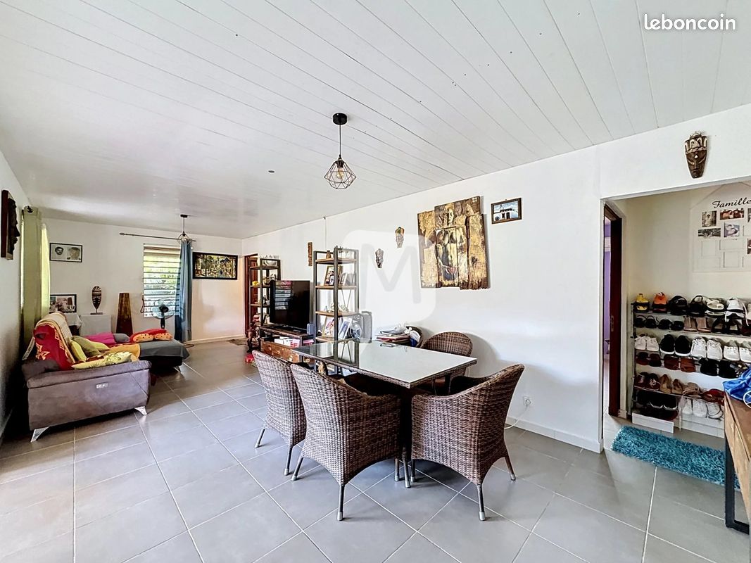 Maison 5 pièces 136 m² · à Remire-Montjoly · 136 m² · 418 000 €