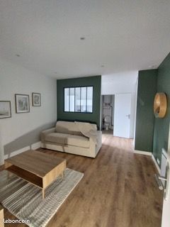 Studio meublé et rénové