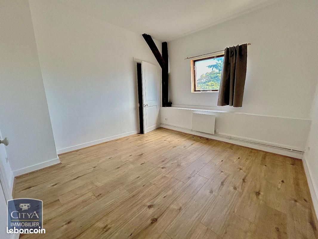 Appartement 3 pièces 65 m² · à Bourges · 65 m² · 725 €/mois
