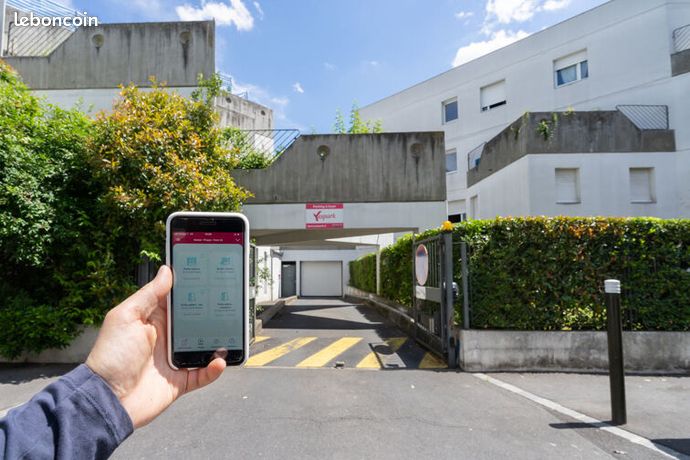 Parking 14 m² Villetaneuse