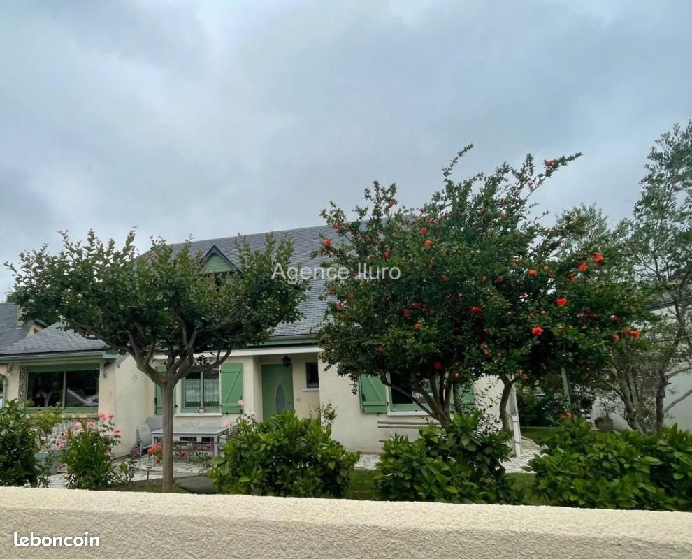 Maison 5 pièces 132 m² · à Oloron-Sainte-Marie · 132 m² · 299 000 €