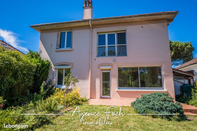 Maison 5 pièces 178 m²