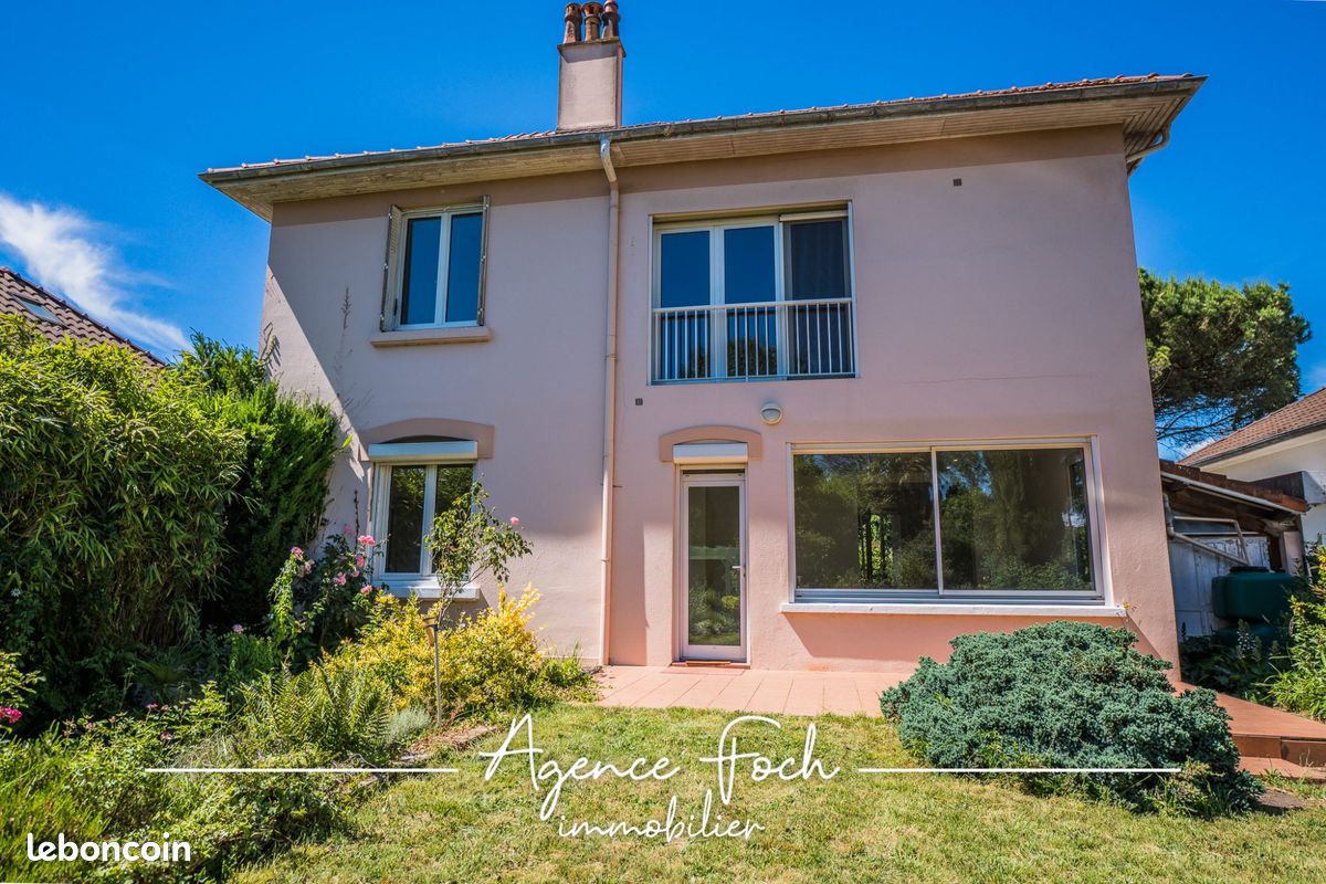 Maison 5 pièces 178 m² · à Odos · 178 m² · 310 300 €