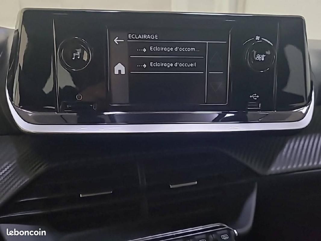 Peugeot 208 PureTech 75 S&S BVM5 - Like (image 21)