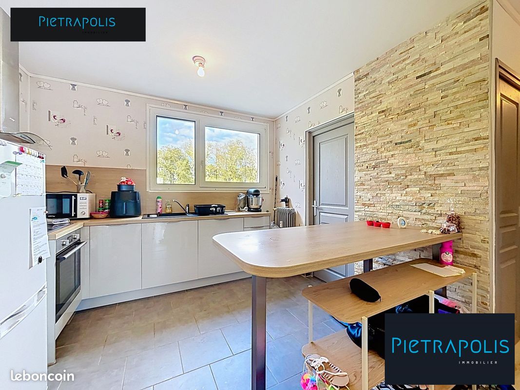 Appartement 3 pièces 76 m² · à Chalindrey · 76 m² · 82 000 €